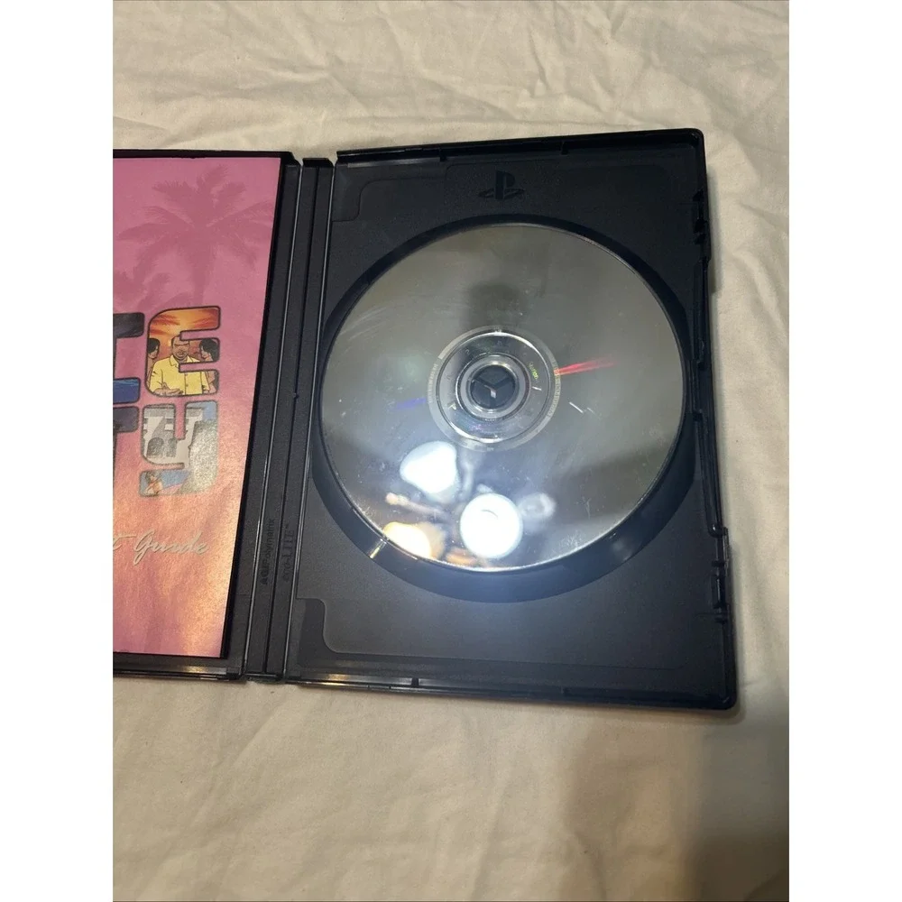 Grand Theft‎ Auto: Vice City (Sony PlayStation 2, 2002)